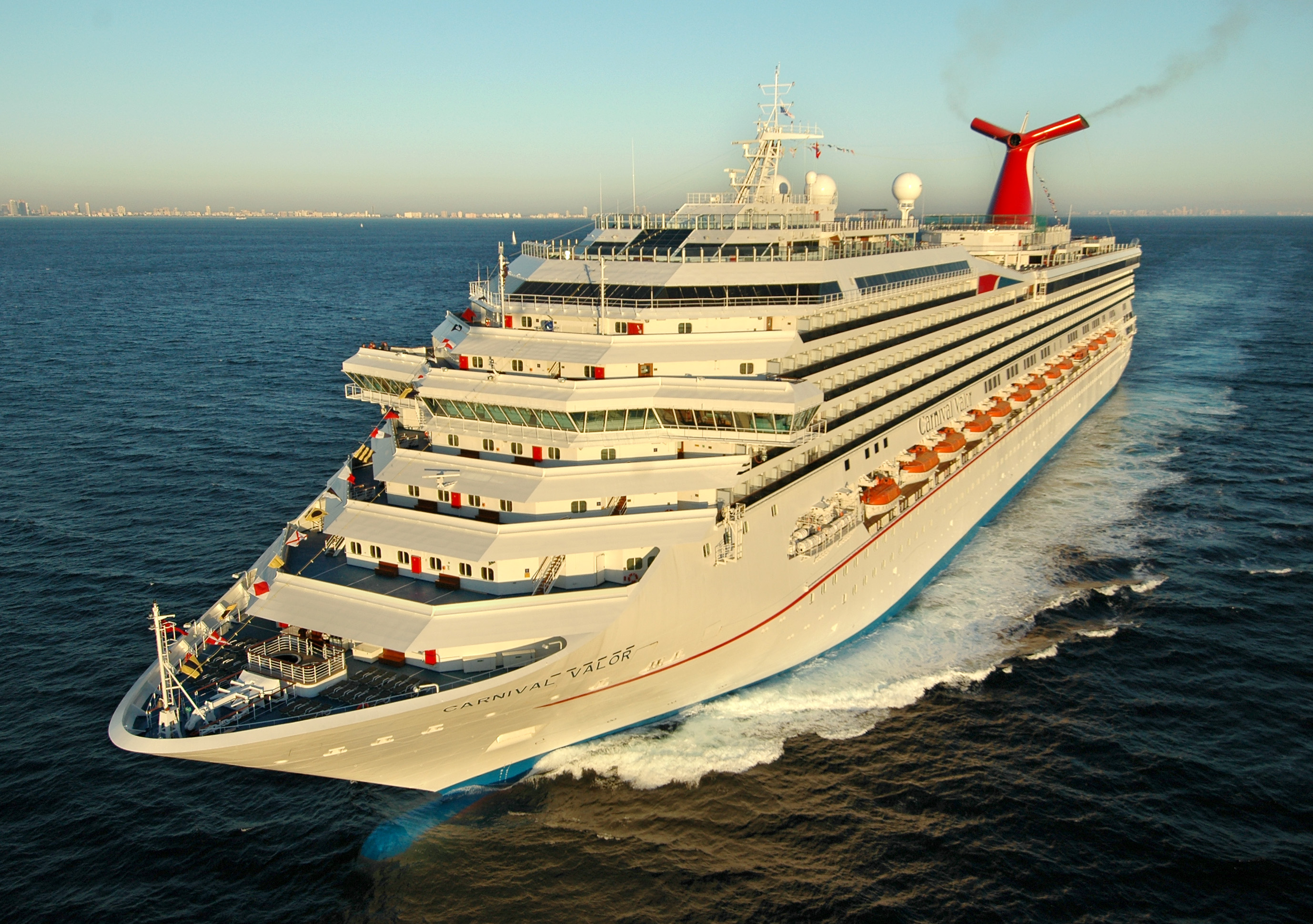 Photo of Carnival Cruise Line to Increase Capacity on Short Cruise Programs from Galveston and New Orleans In 2019