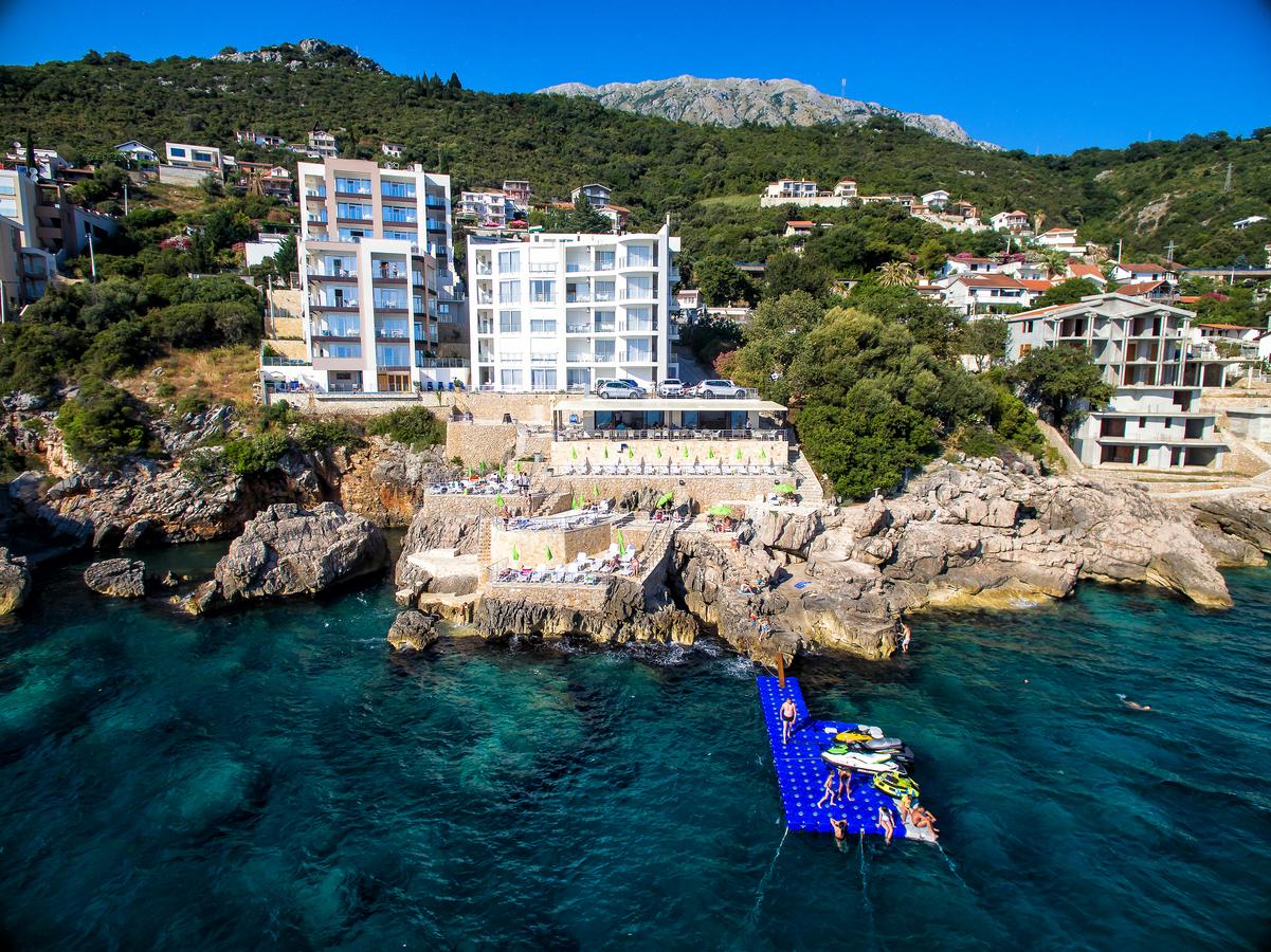 Photo of Nautilus Apartments (Dobra Voda, Montenegro)